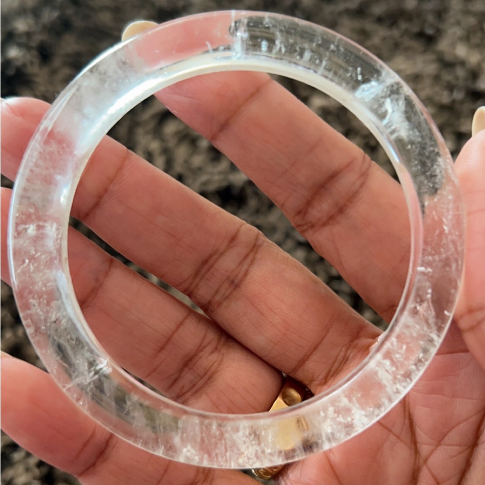 High quality crystal clear quartz bangle